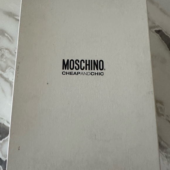 Vintage Moschino Animal Print wedge ankle strap shoes w/ribbon tie. size -6.5 - Picture 13 of 14